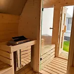Bienenhaus 1